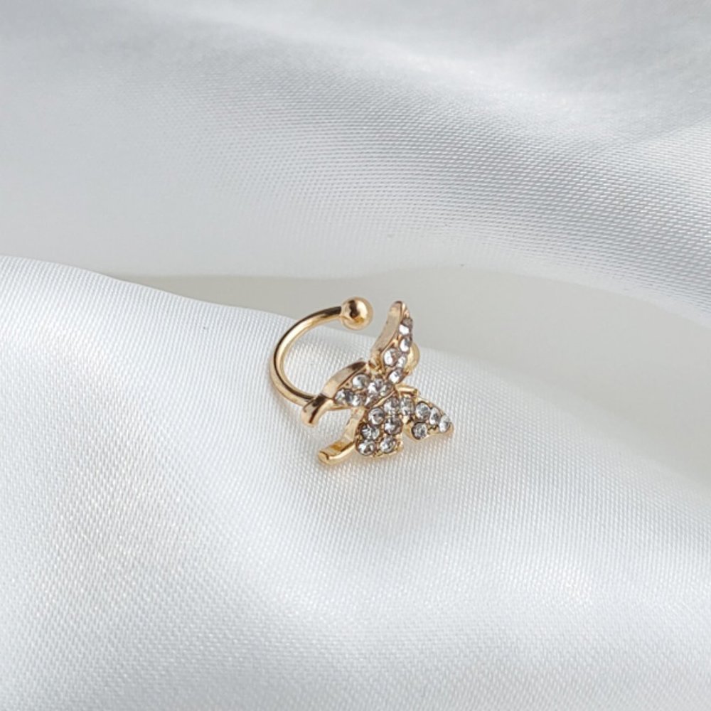 💙Butterfly Stud Cuff Pierced Earrings Set - Picture 5 of 8